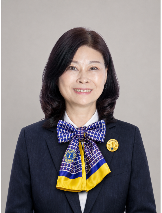 柳春足 獅友